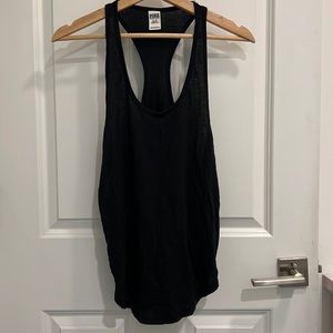VS PINK LIGHTWEIGHT LONG BLACK SLEEVELESS SCOOP NECK RACERBACK TEE